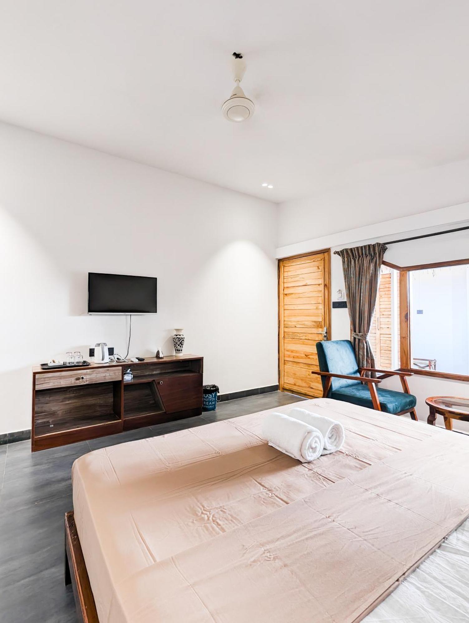 Aqua Beach Stays Ashwem Mandrem Habitación foto